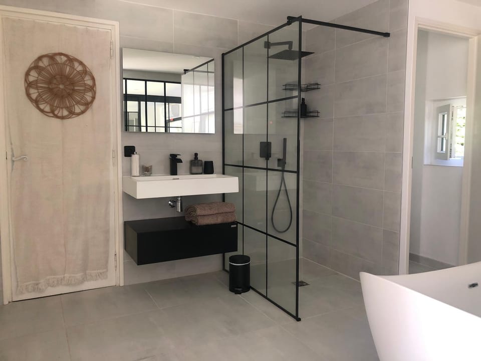 Grand studio lumineux & moderne - Manosque Apartment in Manosque
