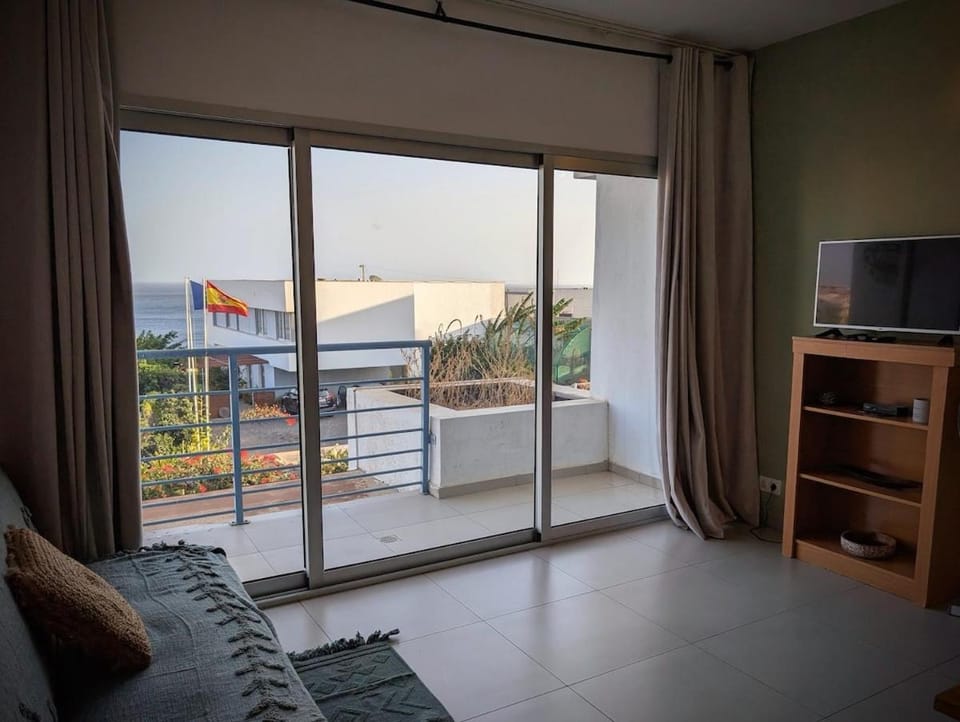 SeafrontView - Cozy T1 Apartment 1 Apartment in Praia