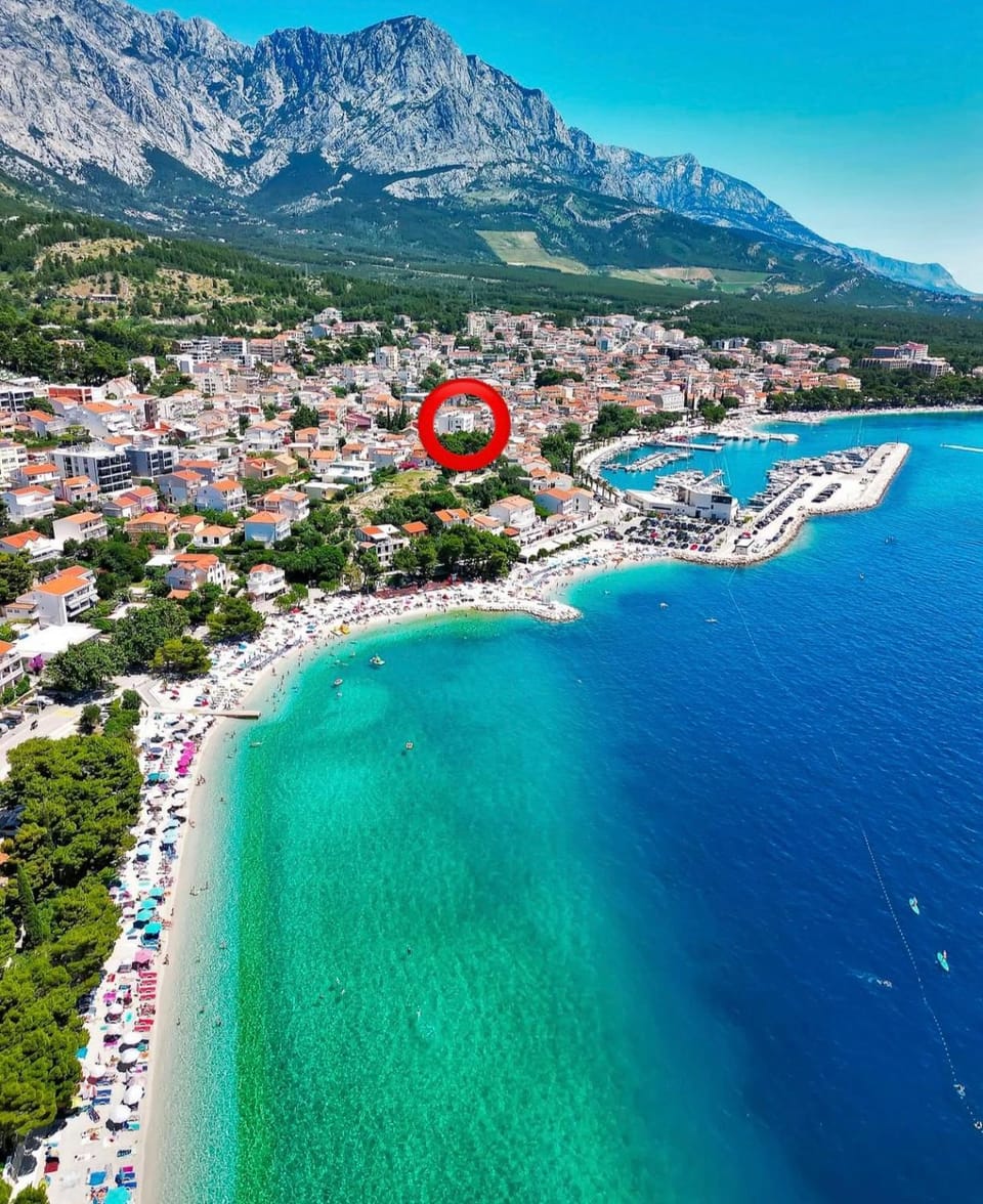 Perla Apartments Baska Voda Bed and Breakfast in Baška Voda