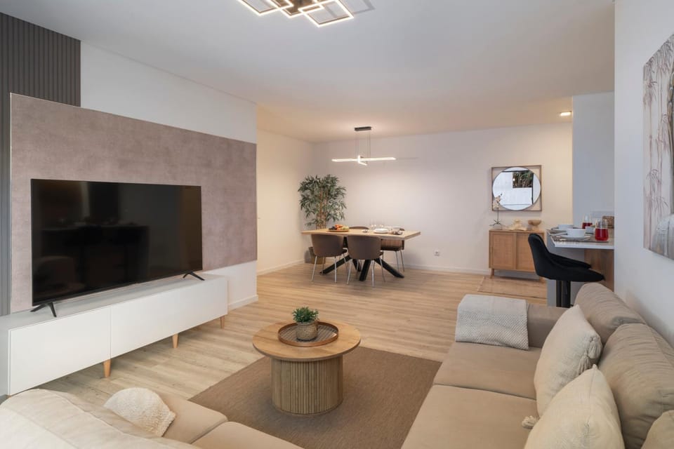 TV and multimedia, Living room, Seating area