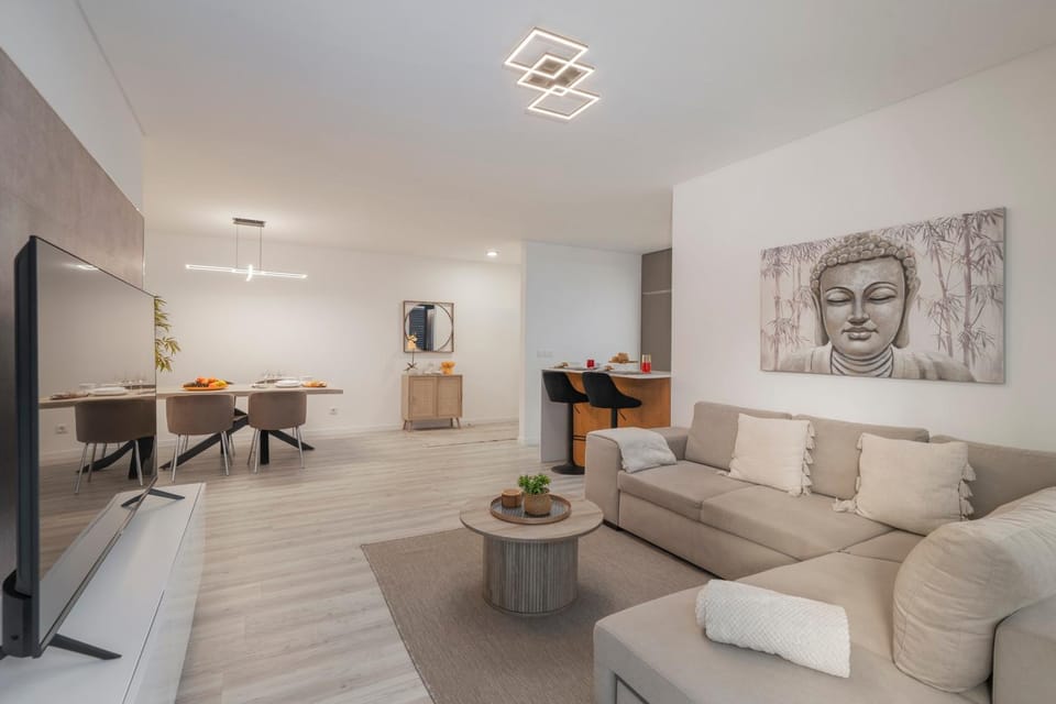 TV and multimedia, Living room, Seating area