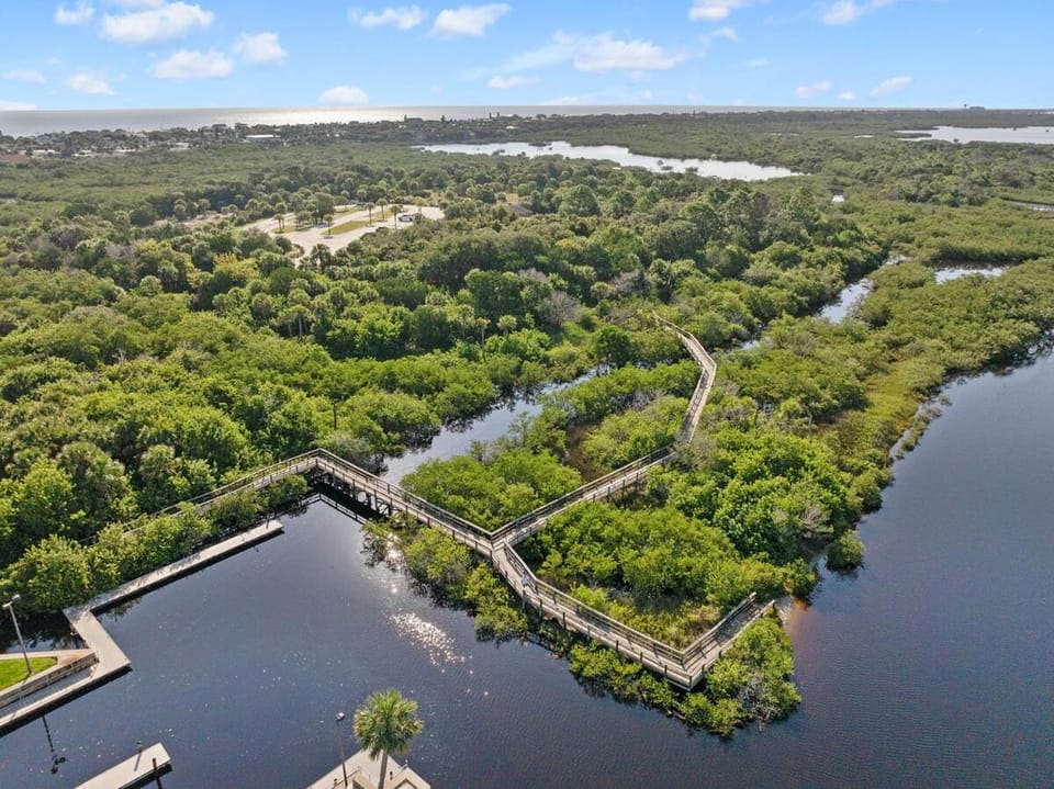 Peaceful 3‑Bedroom Flagler Beach House with Private Beach Access and Private Pool House in Flagler Beach