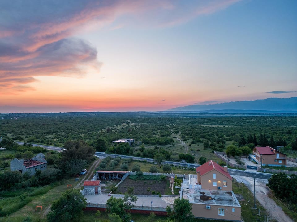 Day, Natural landscape, Bird's eye view, Mountain view, Sunrise, Sunset