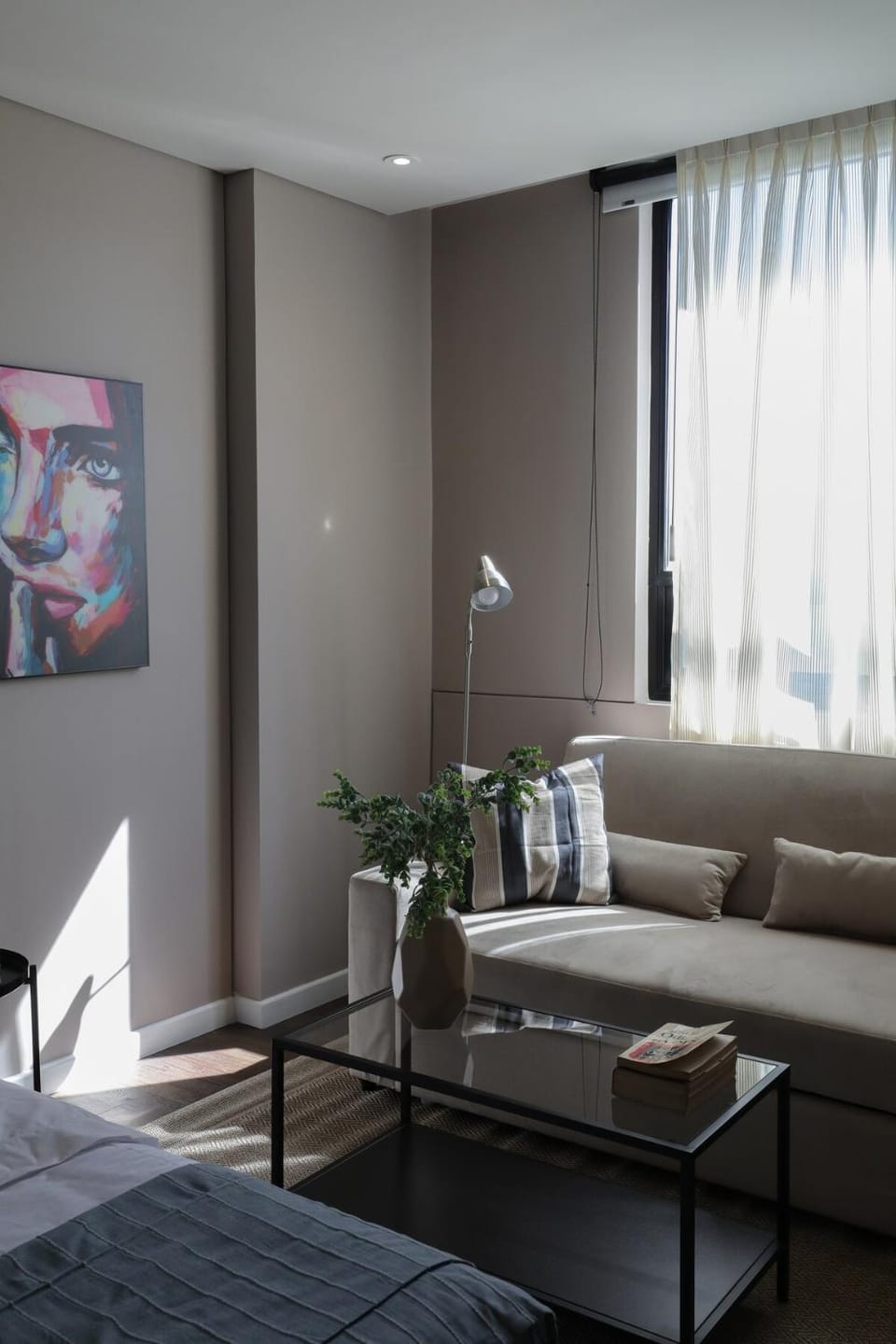 Living room, Photo of the whole room, Seating area, Bedroom