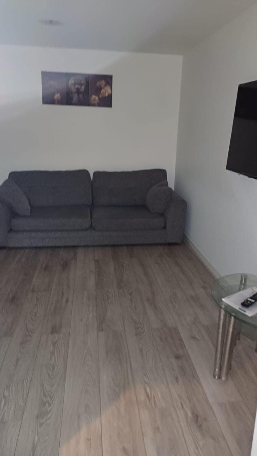 House Apartment in Wolverhampton