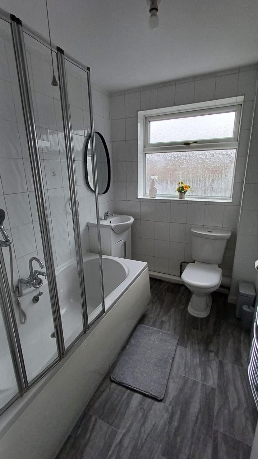 House Apartment in Wolverhampton