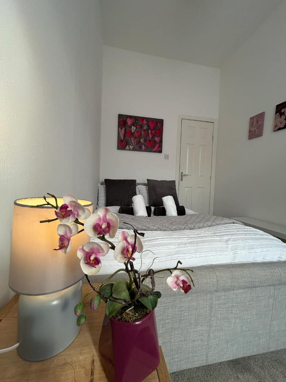 Bed, Bedroom