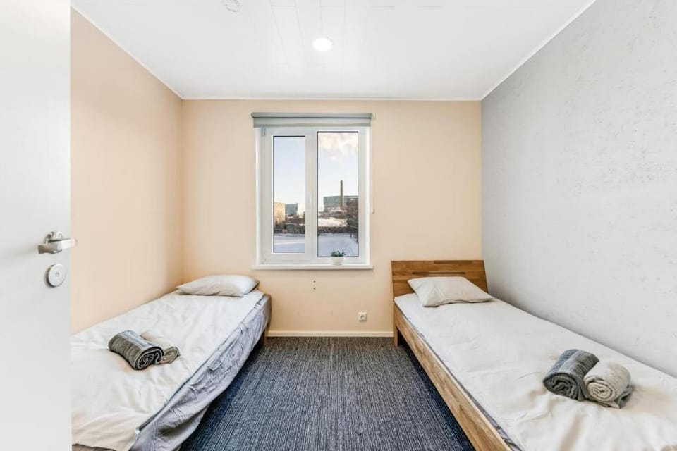 Apartment 10 - Modern 2BR Apartment, Fast WiFi, Near Old Town Apartment in Tallinn