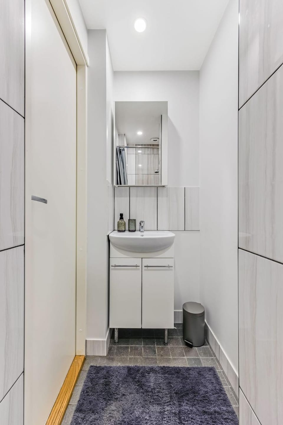 Apartment 10 - Modern 2BR Apartment, Fast WiFi, Near Old Town Apartment in Tallinn