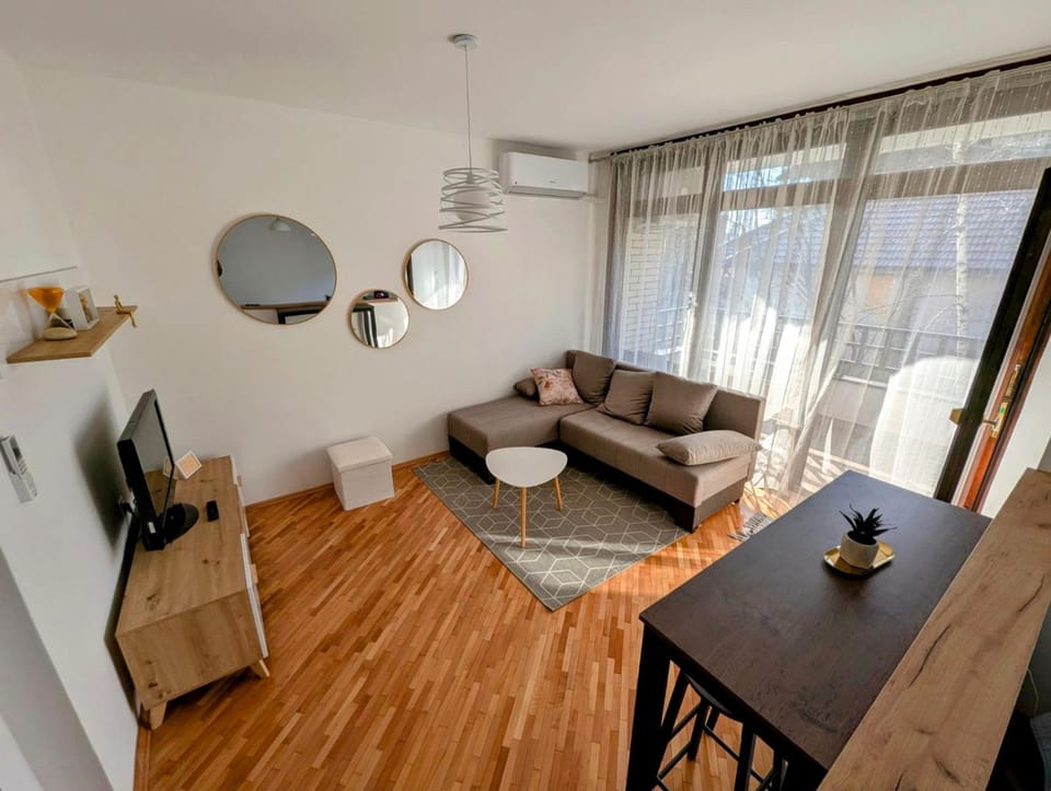 Apartman Karingtonka free parking Apartment in Serbia