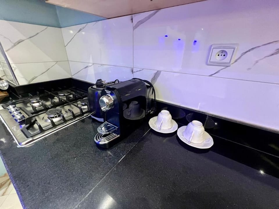113 Deluxe flat in corniche malabata with balcony Apartment in Tangier