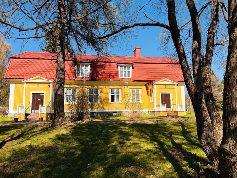 Property building, Spring
