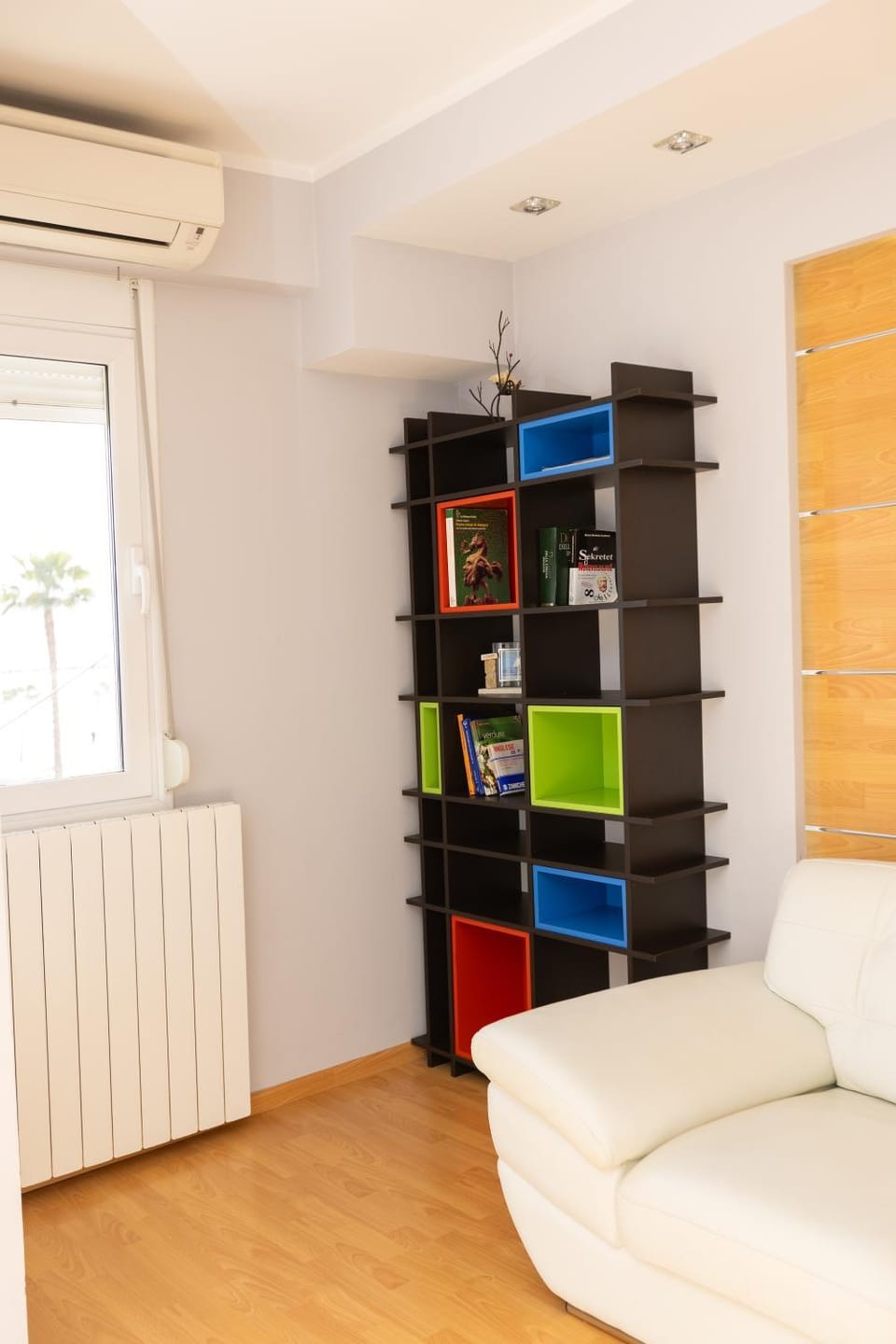 Library, Living room, Seating area, air conditioner