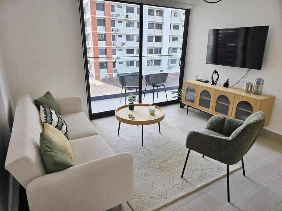 Modern Cozy Apartment Pool, Gym & Coworking Apartment in Panama City, Panama