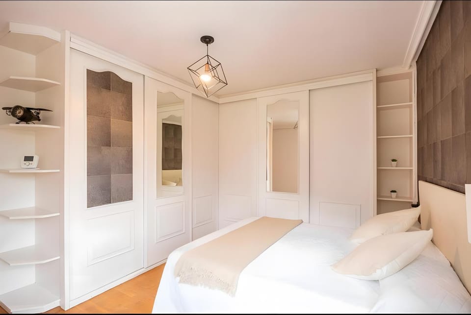 Living room, Bedroom