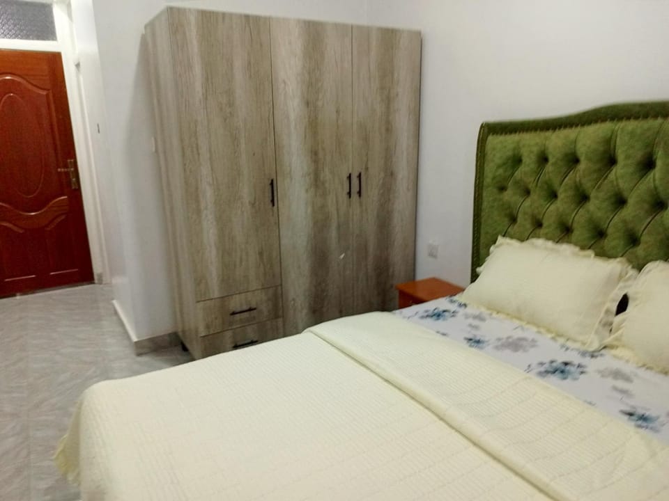 Dream Room 4 Bed and Breakfast in Africa
