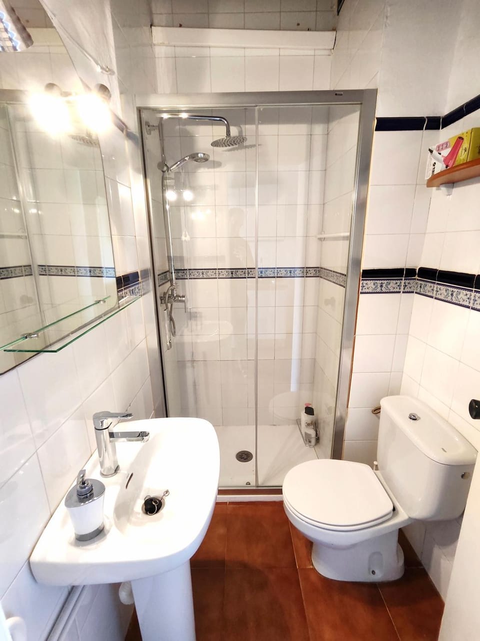 Shower, Toilet, Bathroom