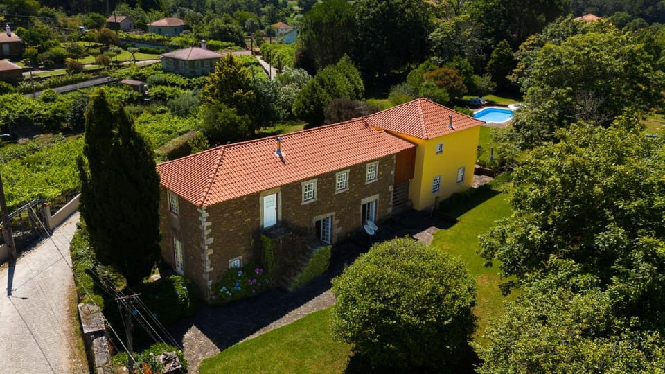 Just Like Home - Casa de Venade Country Experience Villa in Viana do Castelo District, Portugal