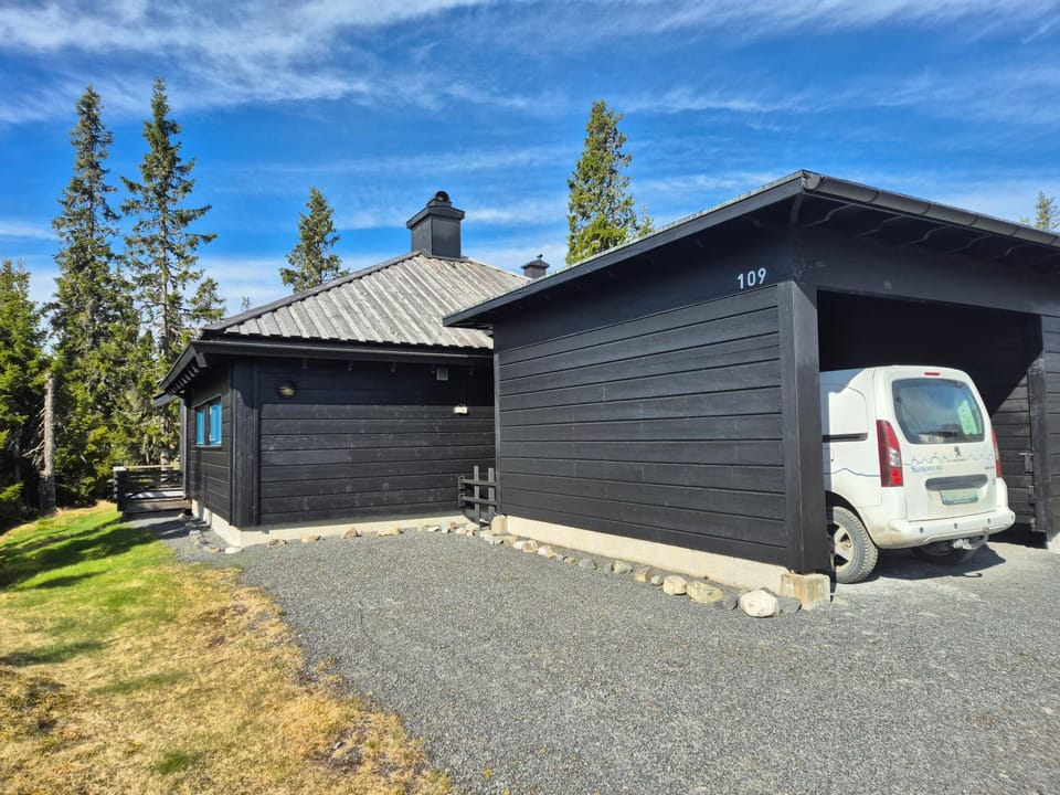 Property building, Parking