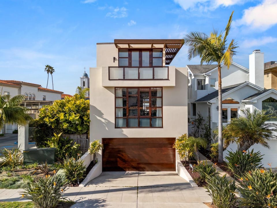 Brand New Listing Elegant 7BR Masterpiece Walk to Beach Shops & Dining House in La Jolla