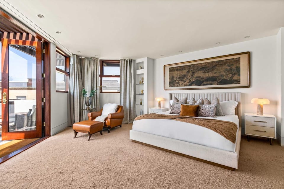 Brand New Listing Elegant 7BR Masterpiece Walk to Beach Shops & Dining House in La Jolla