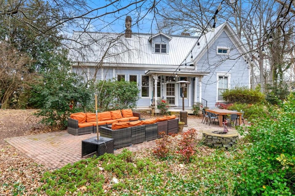 Patio, Garden, Garden, Seating area, Garden view