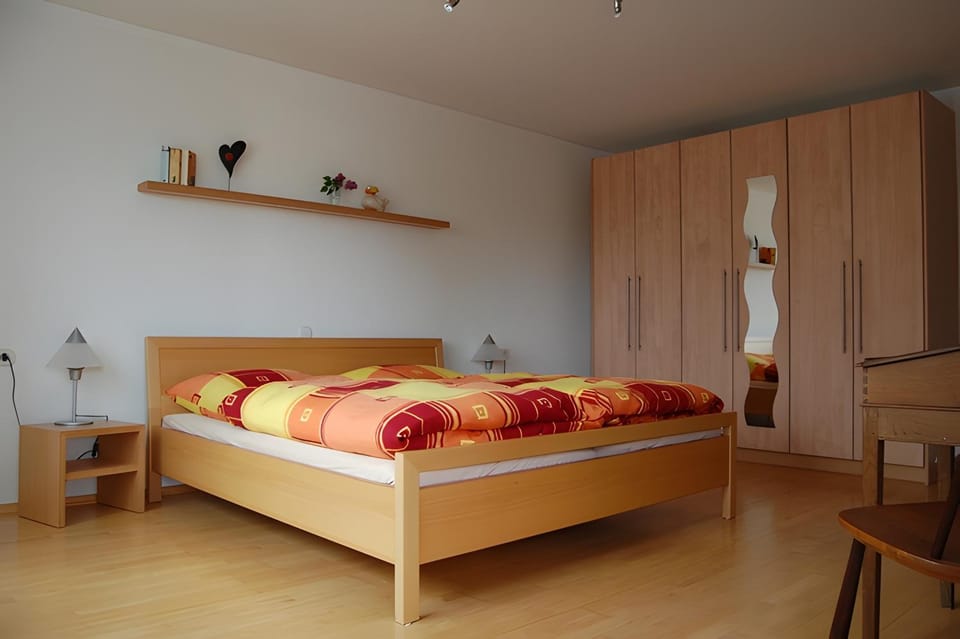 Living room, Bedroom