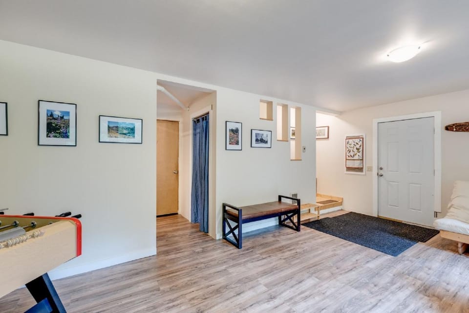 Living room, Decorative detail