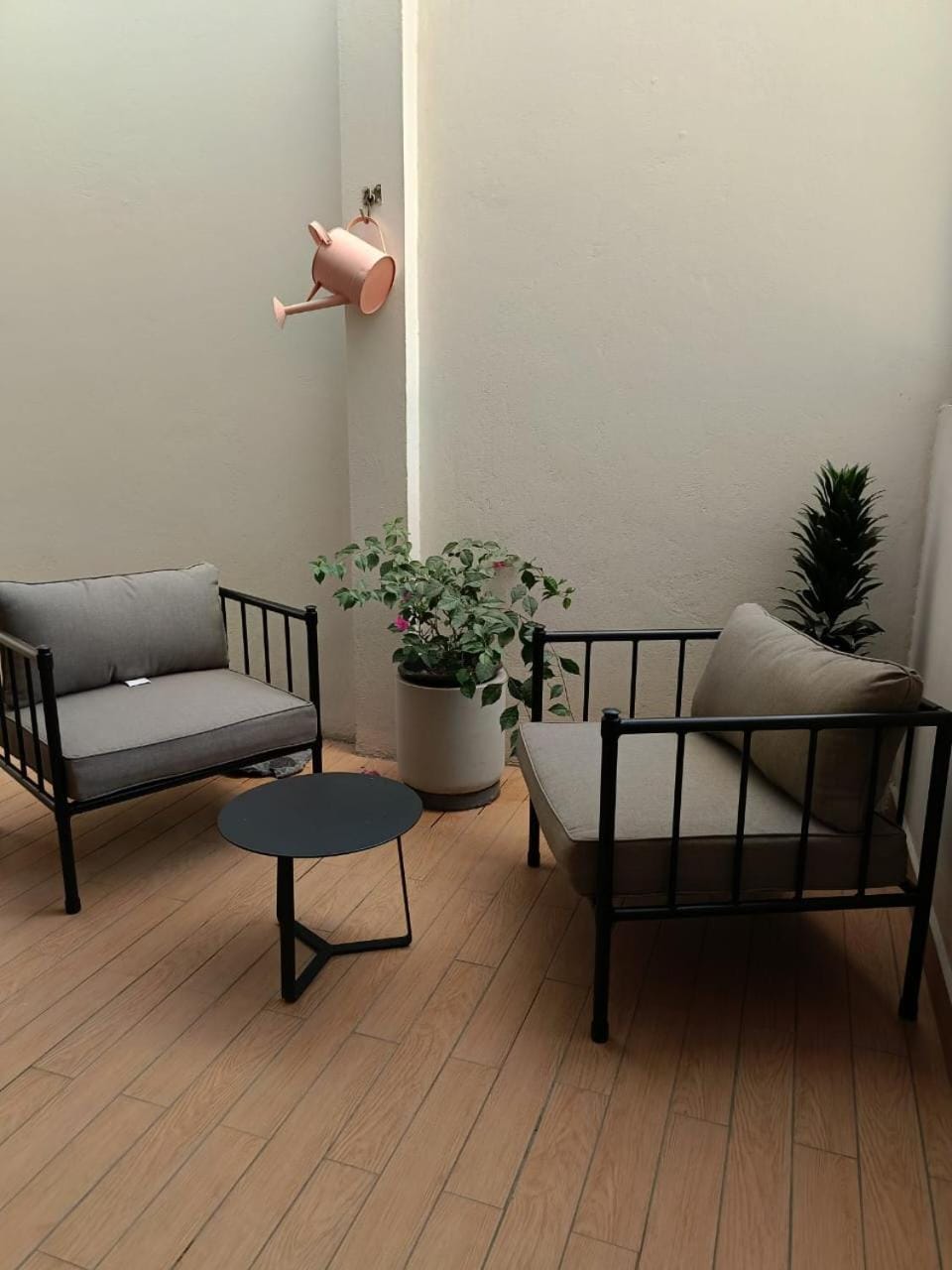 Off site, Balcony/Terrace, Balcony/Terrace, Living room, Time of day