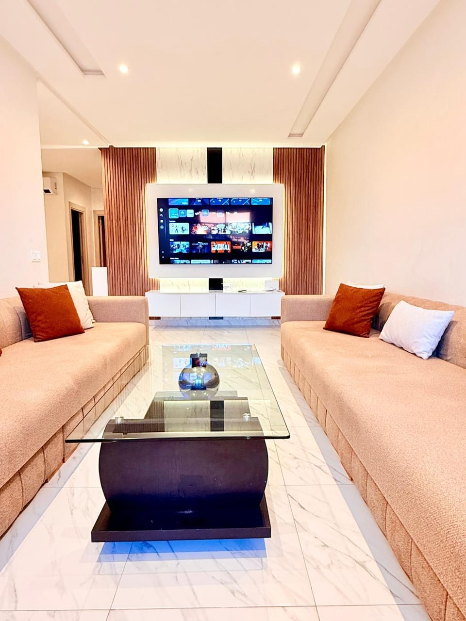 TV and multimedia, Living room