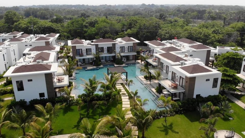 Luxury Villas en Monterrico Villa in Santa Rosa Department