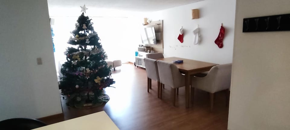 Habitación independiente en un apartamento Vacation rental in Bogota