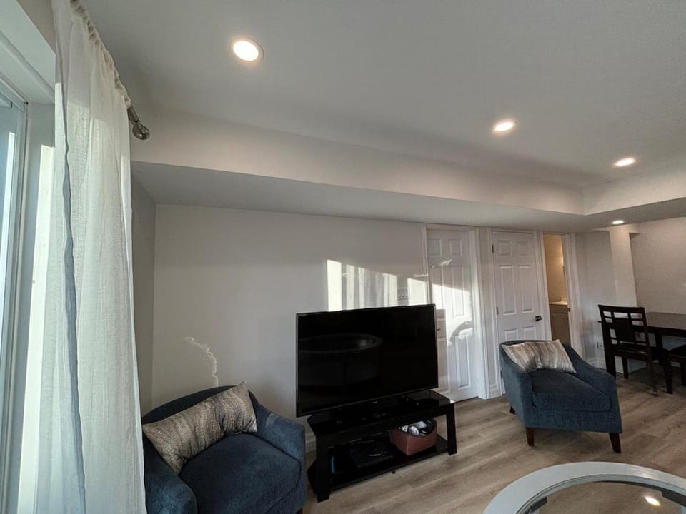 One-Bedroom Unit at VISTA HILL Apartment in Waterloo