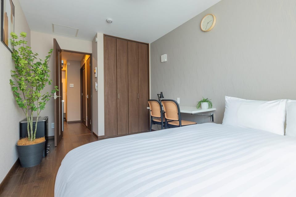 Bed, wardrobe