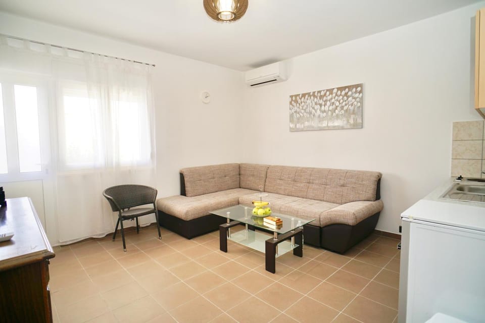 Blue Horizon retreat Apartment in Šibenik-Knin County, Croatia