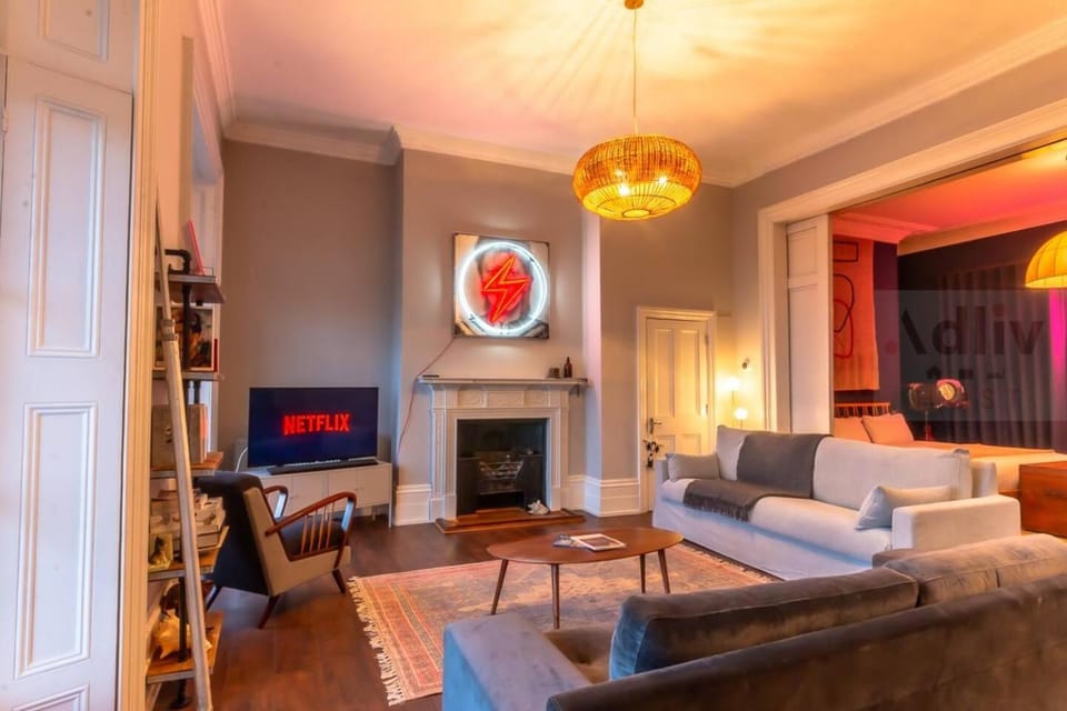 TV and multimedia, Living room