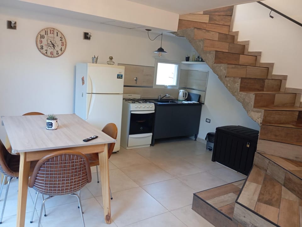 Kitchen or kitchenette, Dining area, dishwasher, oven