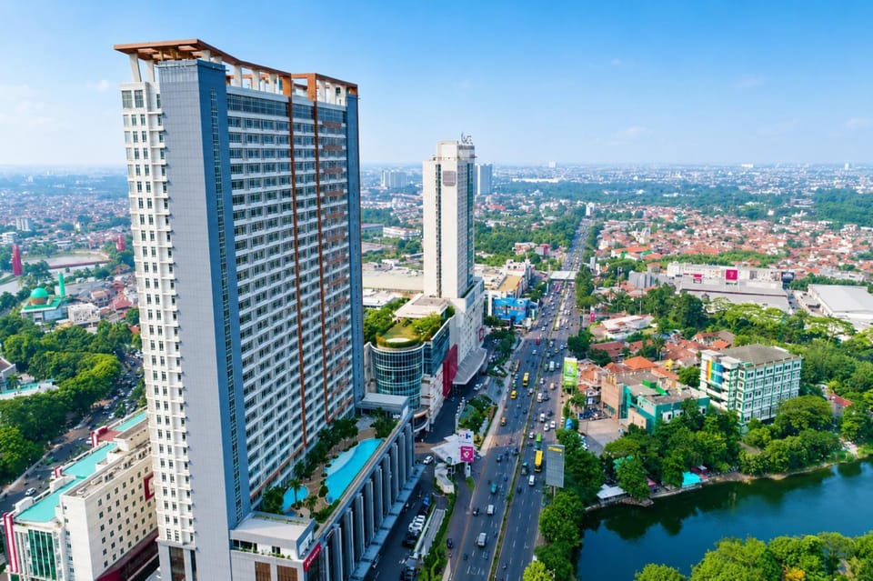 Property building, Day, Bird's eye view, City view, Street view