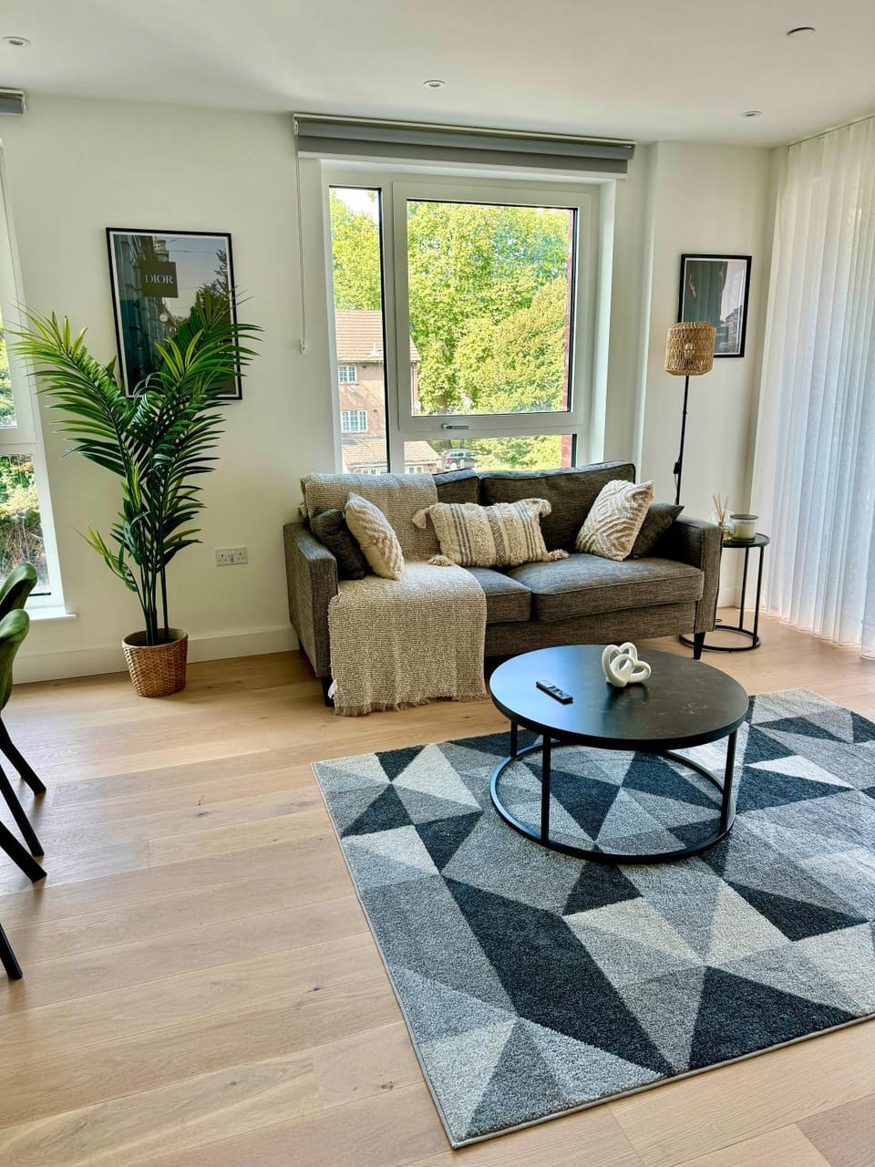Amazing Apartment in Canary Wharf Two Bedroom Apartment in London