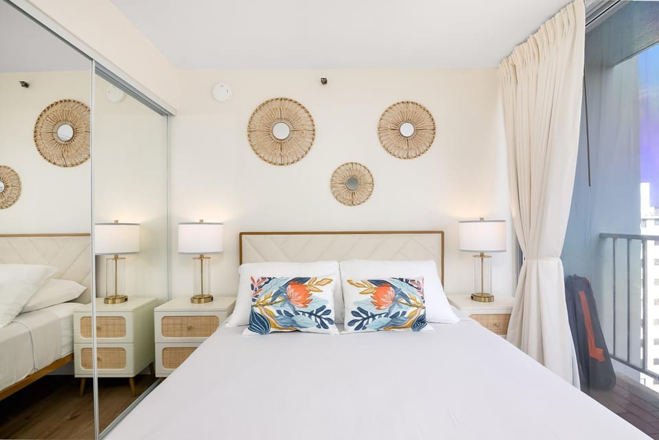 Bed, Other, Bedroom