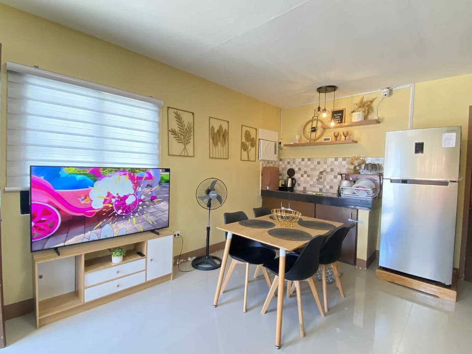 Living room, air conditioner