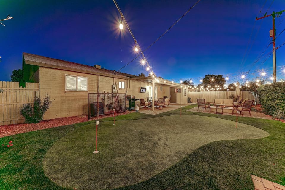 Tempe Joy House With Backyard Sanctuary By Asu House in Tempe