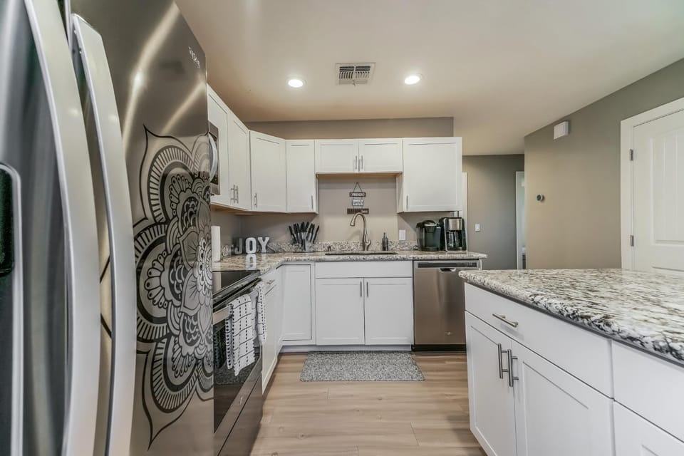 Tempe Joy House With Backyard Sanctuary By Asu House in Tempe