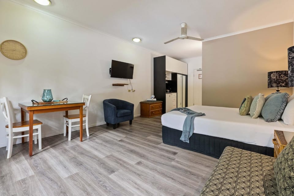 Studio Apartments At TreeTops Port Douglas Apartment in Port Douglas