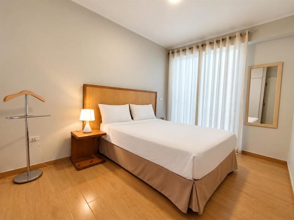 Bed, Balcony/Terrace, wardrobe