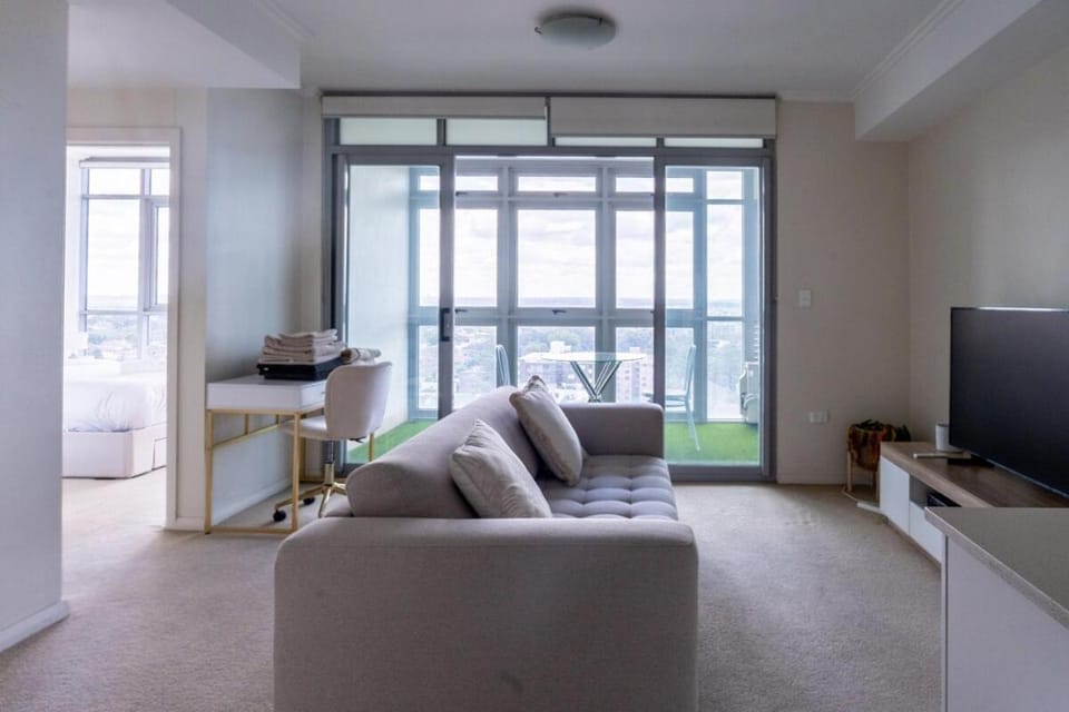 Comfy 1BDR Apartment 3min to Train Station Burwood Apartment in Sydney