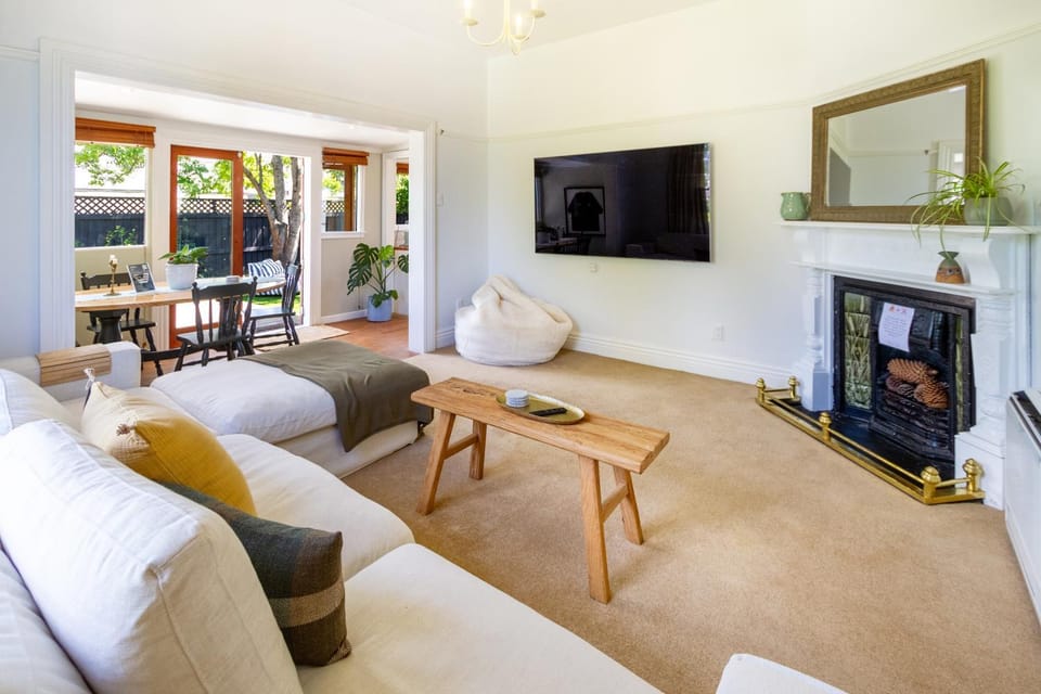 TV and multimedia, Living room