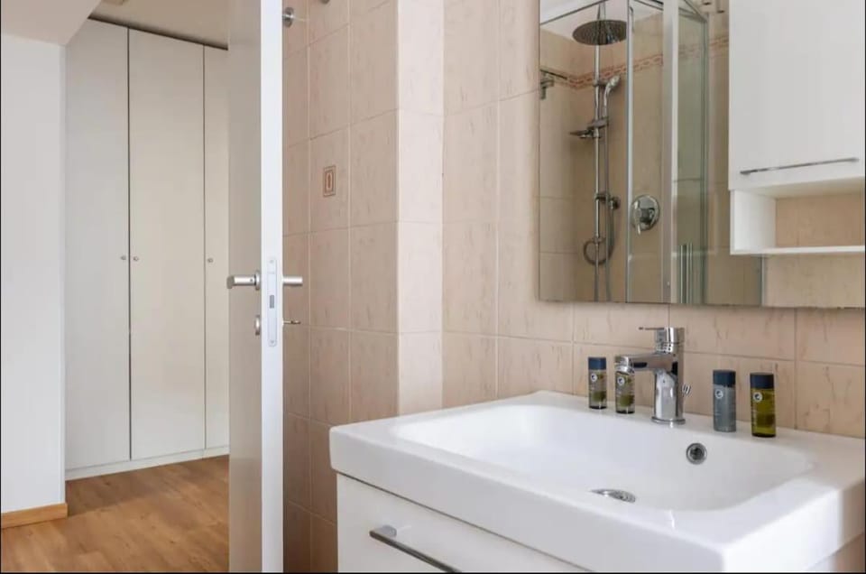 Navigli Cozy Home - Bocconi & Darsena Apartment in Milan