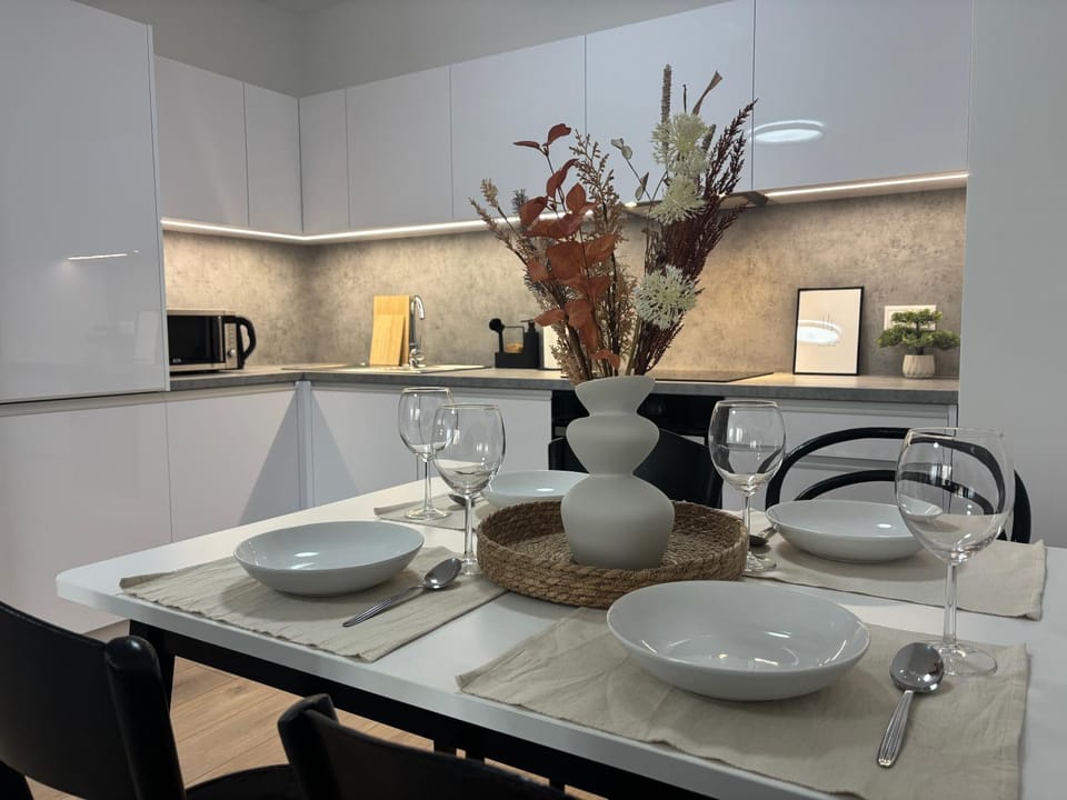 Food and drinks, Dining area, oven, pet friendly, stove, kitchen
