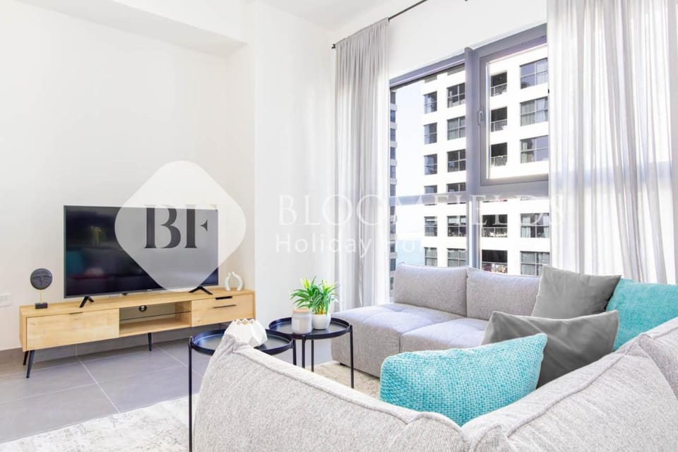 Bloomfields Modern Stu Pixel with Beach Access Apartment in Abu Dhabi